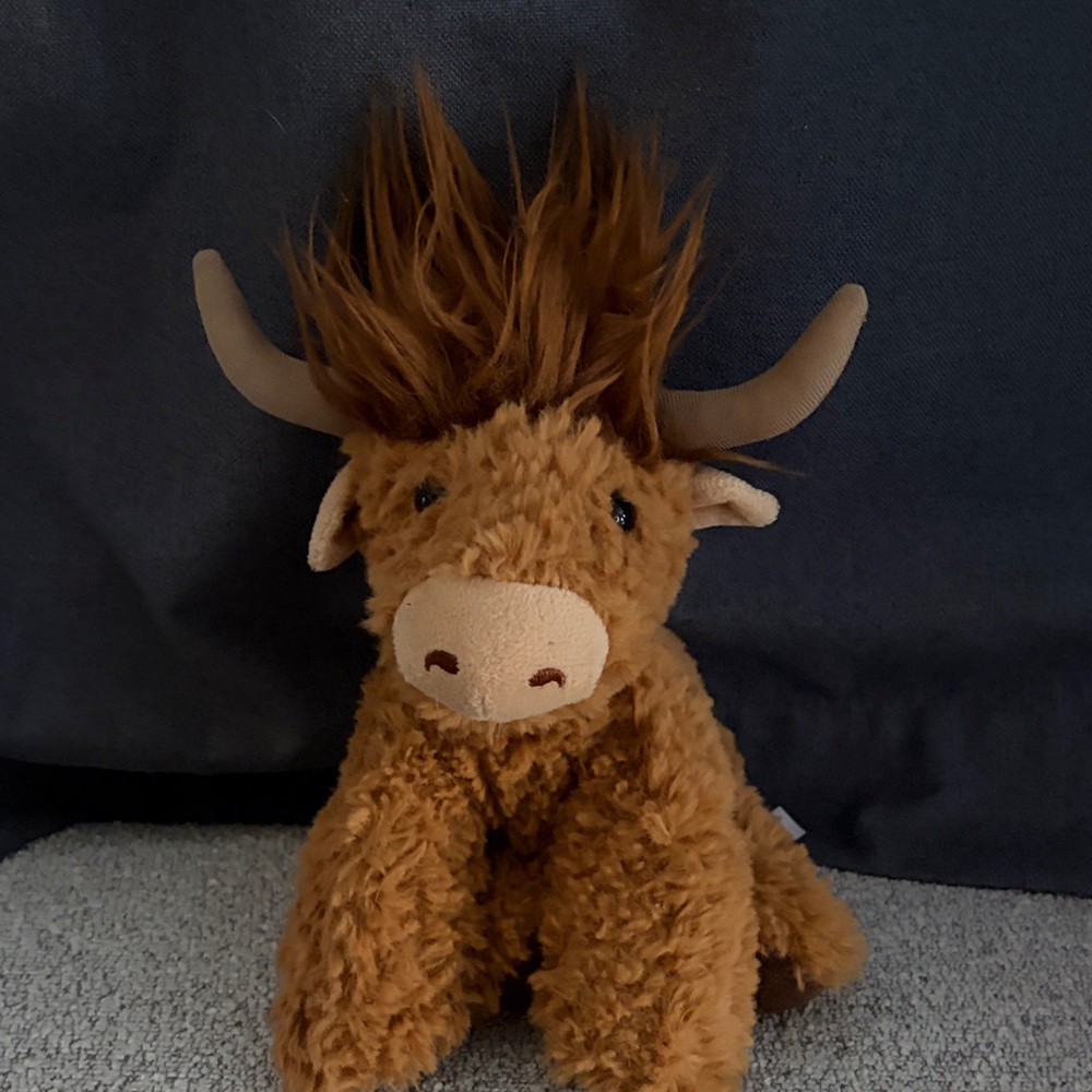 Plush Highland Cow Stuffed Animal - Brown